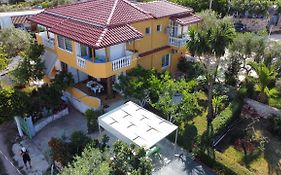 Golden Villa Ksamil