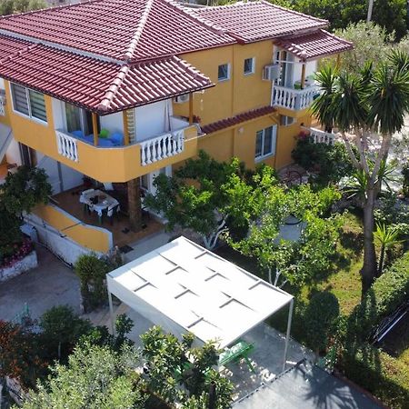 Golden Villa Ksamil Buitenkant foto